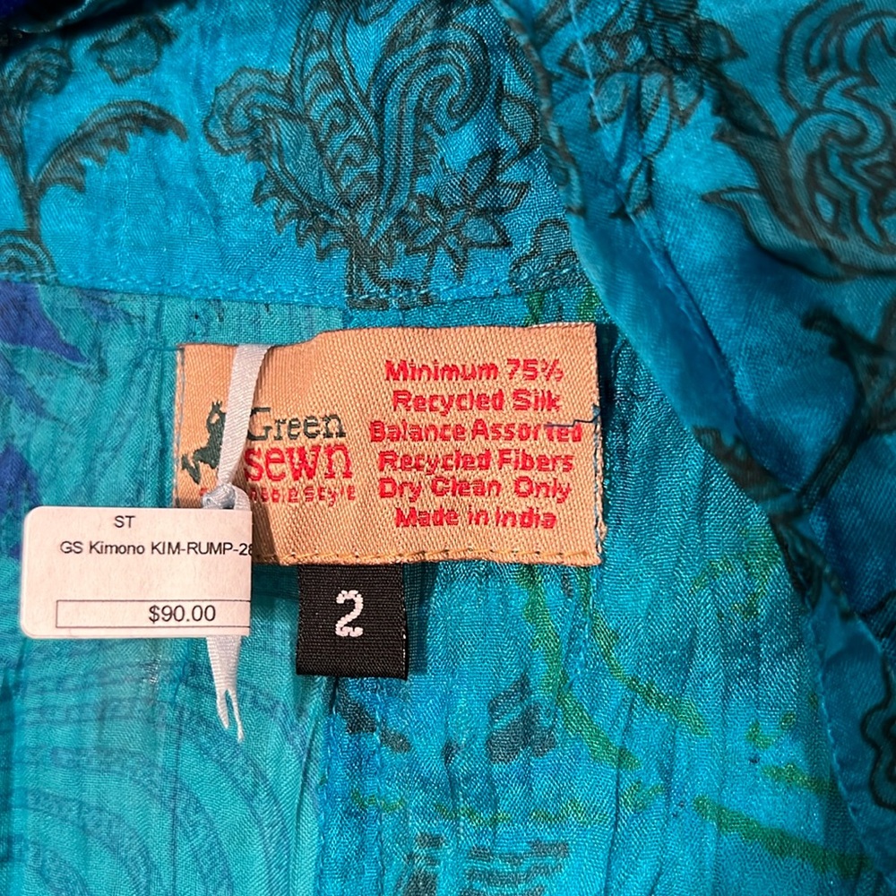 Green Sewn kimono, blue/pink/black beautiful crepe size “2” 75% recyc… - Picture 2 of 6